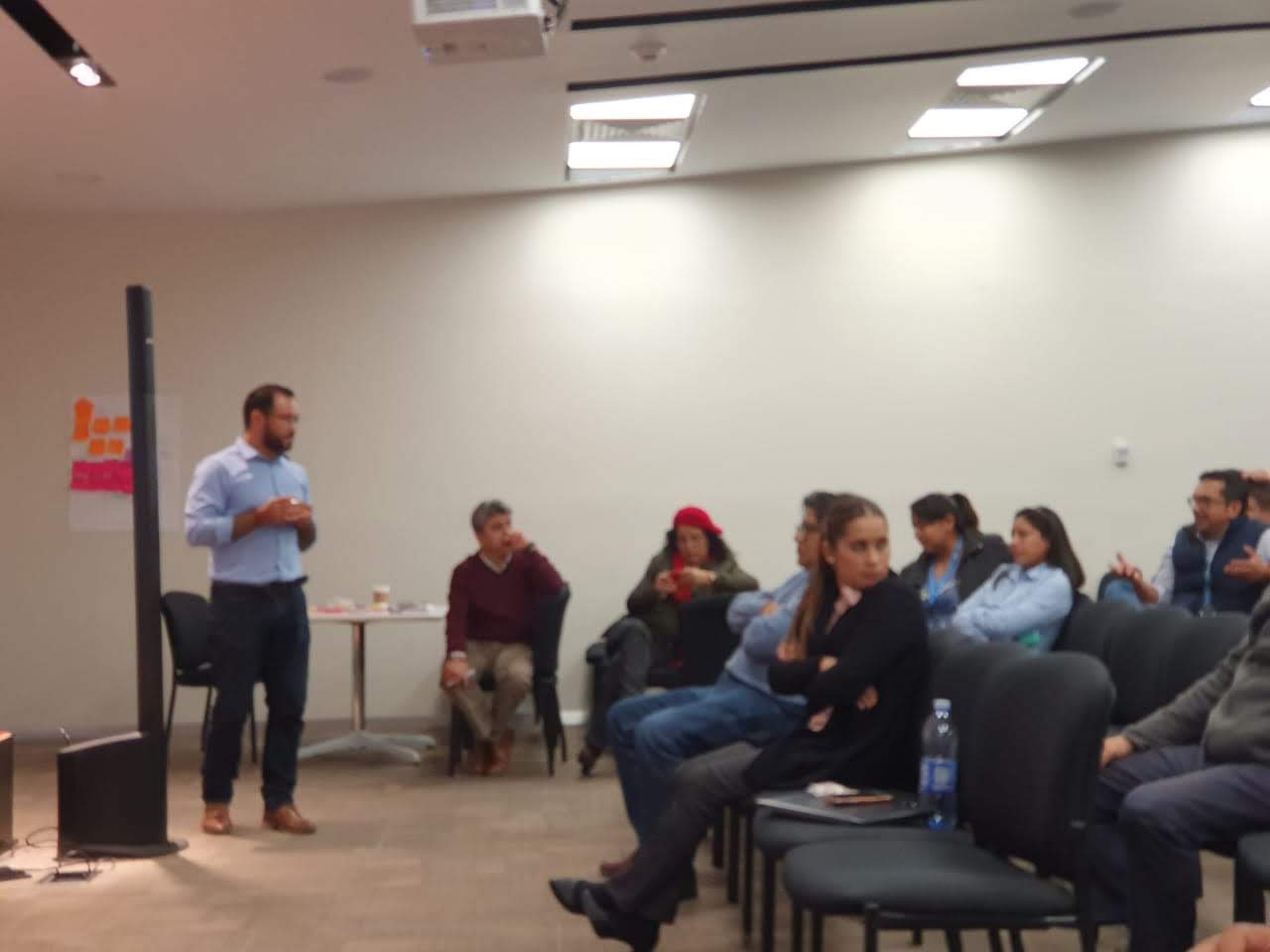 Gonzalo Presentando